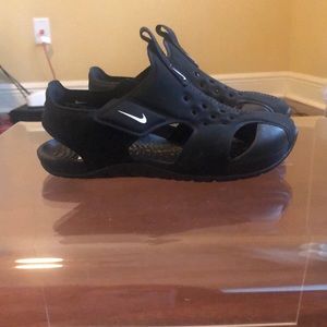 Toddler Nike Sunray Protect 2 sandals size 10